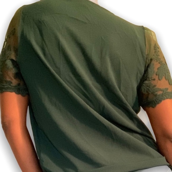 HAUTE MONDE BLOUSE - Picture 2 of 3